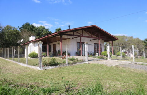 VENDE CASA EM WITMARSUM