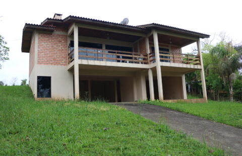VENDE RANCHO NO IATE CLUB