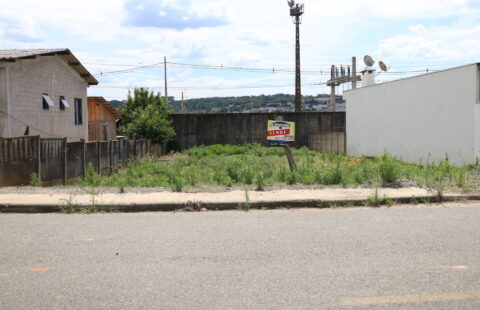 VENDE TERRENO NA VILA ROSA