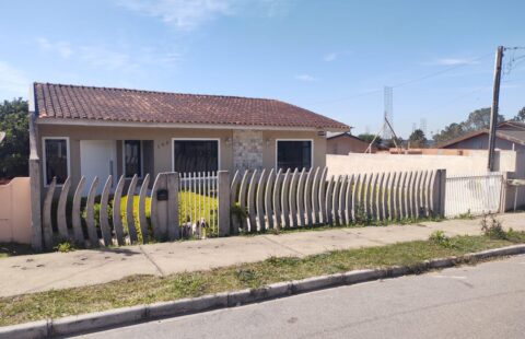 VENDE CASA NA VILA MAYER