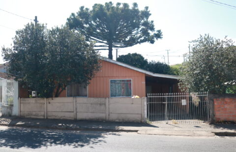 VENDE CASA NO CENTRO