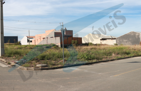 VENDE TERRENO DE ESQUINA NO LILY BACILA